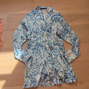 NWT Zara Blue and White Patterned Mini Dress
